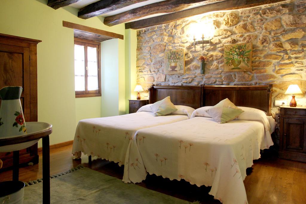 Casa Rural Gananea Zuaztoy de Azpilcueta Стая снимка