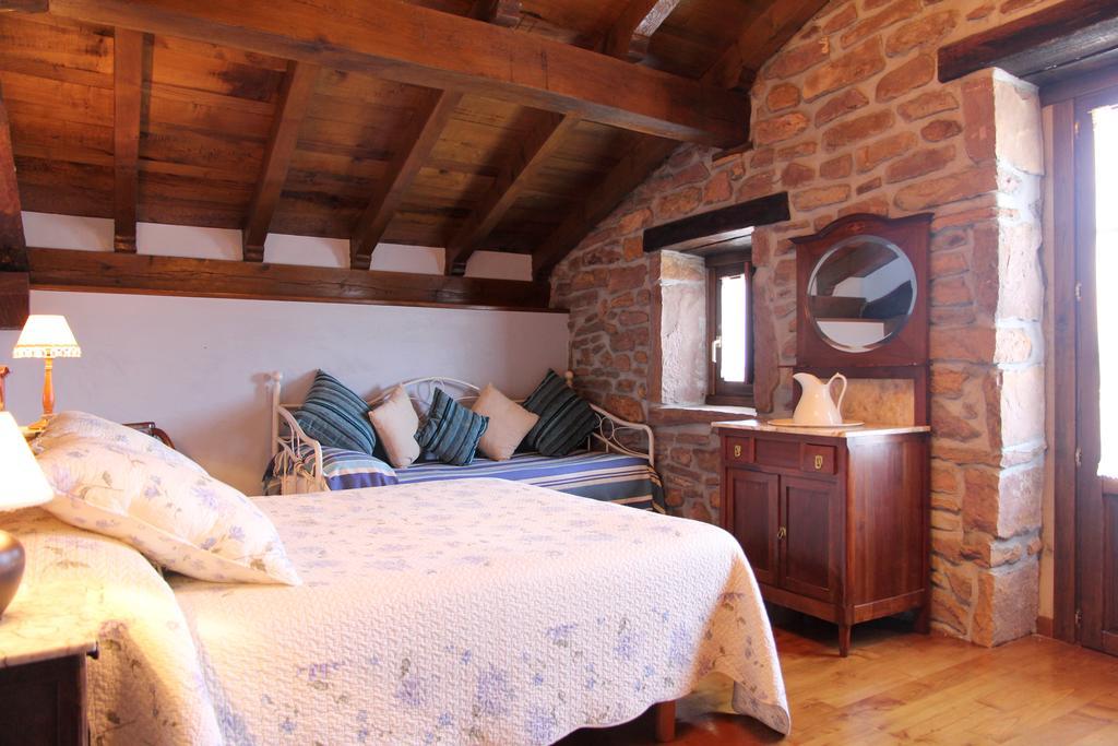 Casa Rural Gananea Zuaztoy de Azpilcueta Стая снимка