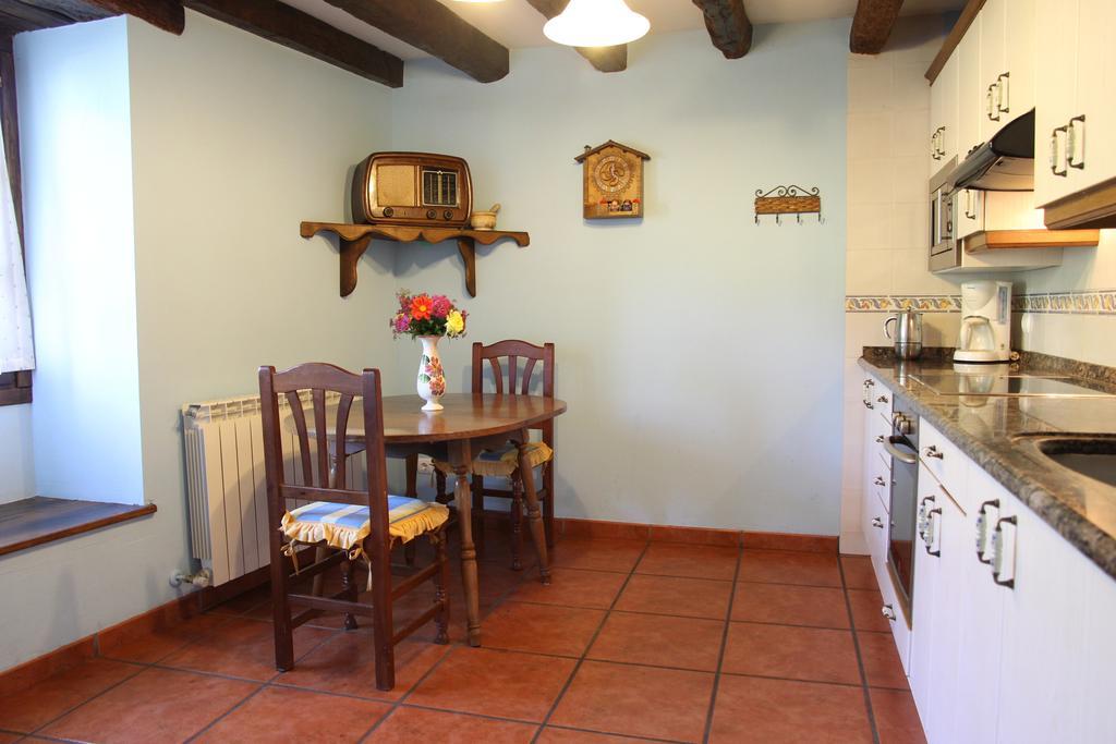 Casa Rural Gananea Zuaztoy de Azpilcueta Стая снимка